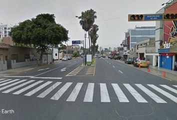 Terreno en  Av. Almte. Miguel Grau, Barranco, Perú