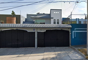 Casa en  C. Ezequiel A. Chávez 21, Mz 007, Cd. Satélite, 53100 Naucalpan De Juárez, Méx., México