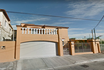 Casa en  Avenida Gordiano Guzmán, Independencia, Mexicali, Baja California, México