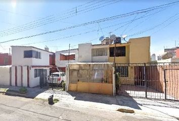 Casa en  Calle Guadalupe Posada 1611, Ciudad Satélite, Puebla, México