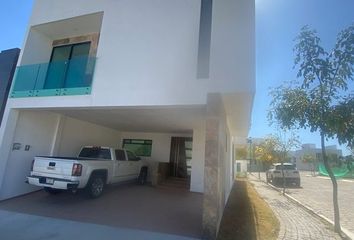 Casa en condominio en  Parque Aguascalientes, Lomas De Angelópolis, Puebla, México