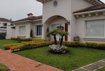Casa en  Santa Clara Conjunto Residencial, Sangolquí, Ecuador