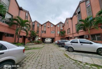 Casa en  Urdesa Norte, Guayaquil, Ecuador