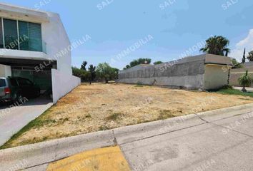 Lote de Terreno en  Paseo De Los Azahares, Los Naranjos, León, Guanajuato, México