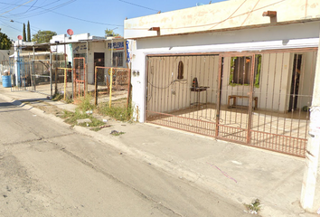 Casa en  C. Ciprés, Colinas De San Juan(colinas De La Morena), 67262 Cdad. Benito Juárez, N.l., México