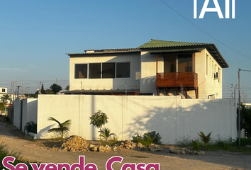 Casa en  Q4p8+j8c, Ballenita, Ecuador