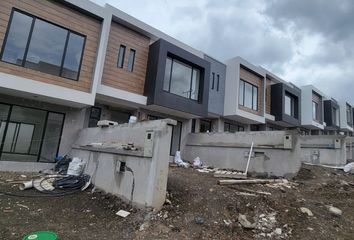 Casa en  El Cebollar, Cuenca, Ecuador