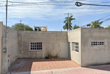 Casa en  Av. Mérida 2000 801, Xoclán Santos, 97245 Mérida, Yuc., México