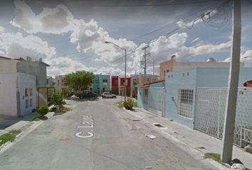 Casa en  Calle Laurel, Los Amarantos, Apodaca, Nuevo León, México