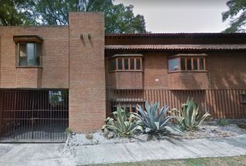 Casa en  Sabino 201, Rancho Cortes, Cuernavaca, Morelos, México