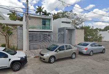 Casa en  Calle 25, Col. México, Mérida, Yucatán, México
