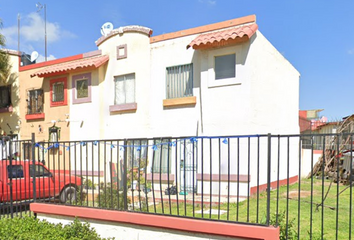 Casa en fraccionamiento en  Nogal 13, Mz 002, Villa Del Real 6ta Seccion, Villa Del Real 4ta Secc, 55749 Ojo De Agua, Méx., México