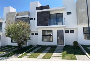 Casa en  San Isidro Juriquilla, Juriquilla, Querétaro, México