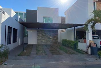 Casa en  Banus 360, Raquet Club, Culiacán, Sinaloa, México