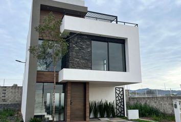 Casa en fraccionamiento en  Residencial Altara 164, Blvd. Sta. Catarina, Pachuca De Soto, Estado De Hidalgo, México