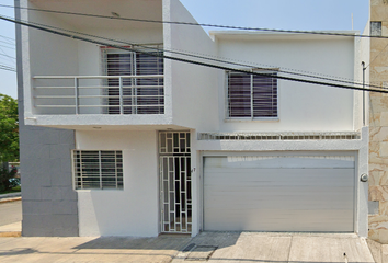 Casa en  Ovaciones 31, Venustiano Carranza, Carranza 1ra Secc, 94297 Veracruz, Ver., México