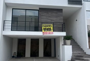 Casa en condominio en  Altus, Ciudad López Mateos, Estado De México, México