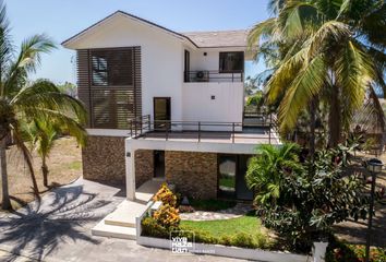 Casa en  Villas De Rueda, Villas Puerto Iguanas, Mazatlán, Sinaloa, México