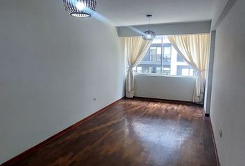 Departamento en  Calle San Martín 351, Miraflores, Perú