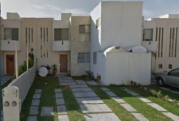 Casa en fraccionamiento en  Calle Facultad De Ingenieria Mecanica 57, Zona Sin Asignación De Nombre De Colonia, Morelia, Michoacán, México