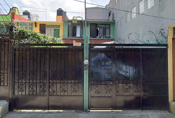 Casa en  Josefa Ortiz De Domínguez 78, Miguel Hidalgo 2da Sección, Ciudad De México, Cdmx, México