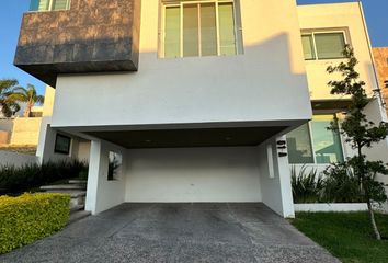 Casa en fraccionamiento en  Misión Concá, Santiago De Querétaro, Querétaro, México