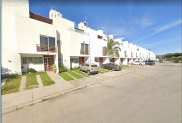 Casa en  Av San Mateo 2280, Hacienda Las Palomas, San Francisco Tesistán, Jalisco, México