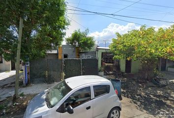 Casa en  Avícola, Sin Nombre De Colonia 70, Monterrey, Nuevo León, México