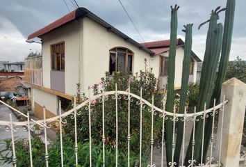 Casa en  Sur De Quito, Quito