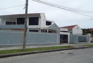 Casa en  Paseo De Lesseps, Colón, Panamá