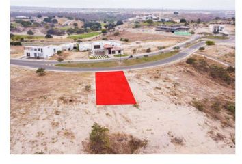 Terreno Comercial en  Montecristi, Ecuador