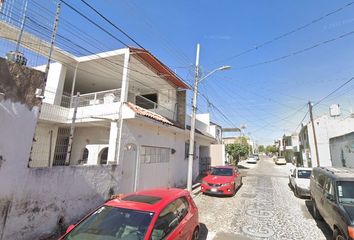 Casa en  Calle Graciano Sánchez, Benito Juárez, Zapopan, Jalisco, México