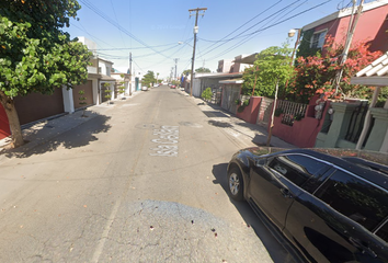 Casa en fraccionamiento en  Isla Ceilán, Sta Mónica, 21339 Mexicali, B.c., México