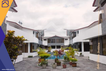 Casa en  Tonsupa, Ecuador