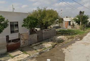 Casa en  Artículo 11 973, Constitucional, 88177 Nuevo Laredo, Tamaulipas, México