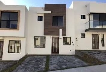 Casa en  Circuito Golondrinas, Zibatá, Querétaro, México