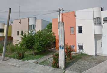 Casa en fraccionamiento en  Villa Alegre, Villas De San Clemente, Álamo, Veracruz, México