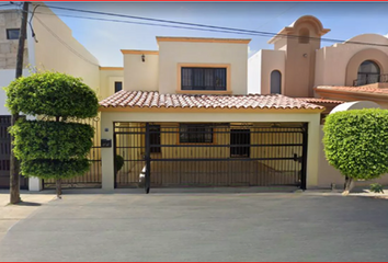 Casa en  Avenida Provincia Albacete, Los Portales, Hermosillo, Sonora, México