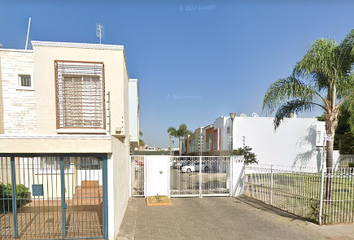 Casa en fraccionamiento en  Lola Alvarez Bravo, Fraccionamiento Cumbres Del Nilo, Jardines De Los Historiadores, Guadalajara, Jalisco, México