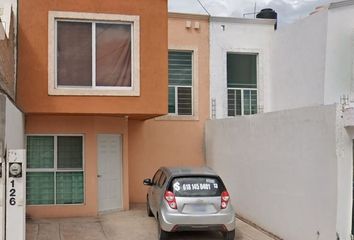 Casa en  Cielo Vista, Carr. Parral, Impregnadora Guadiana, Victoria De Durango, Durango, México