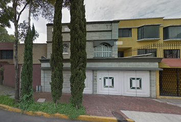 Casa en  Paseo De Los Abetos 56, Paseos De Taxqueña, 04250 Ciudad De México, Cdmx, México