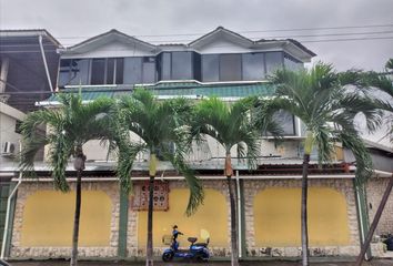 Casa en  Ciudadela La Garzota, Guayaquil, Ecuador