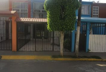 Casa en fraccionamiento en  Av. San Jose, Jardines De San Jose, Coacalco, Estado De México, México