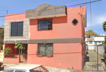 Casa en  Central 130, 10 De Mayo, Xalapa-enríquez, Veracruz, México