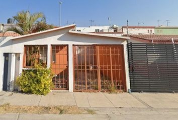 Casa en  Parque Cimatario, El Garambullo, Santiago De Querétaro, Querétaro, México