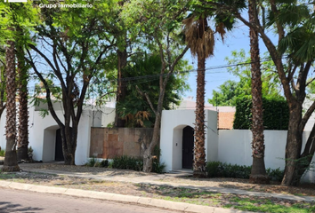 Casa en  Colonia Jurica, Municipio De Querétaro