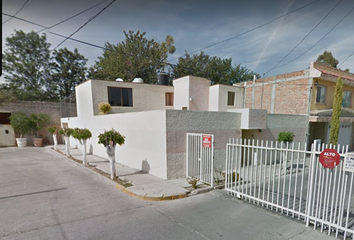 Casa en  Margaritas 121, Rosa Linda, 38060 Celaya, Gto., México