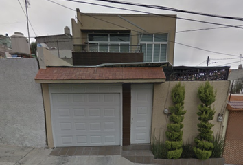 Casa en  Parque Residencial Coacalco, San Francisco Coacalco, Estado De México, México