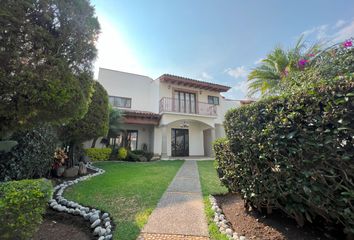 Casa en fraccionamiento en  Avenida Puente Ahuatlan, Real Tetela, Cuernavaca, Morelos, México