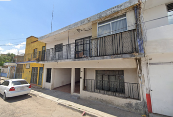 Casa en  Javier Moreno Valle 40, Burócrata Federal, Tepic, Nayarit, México